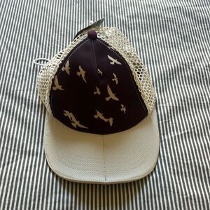 Oiselle Runner Trucker Hat